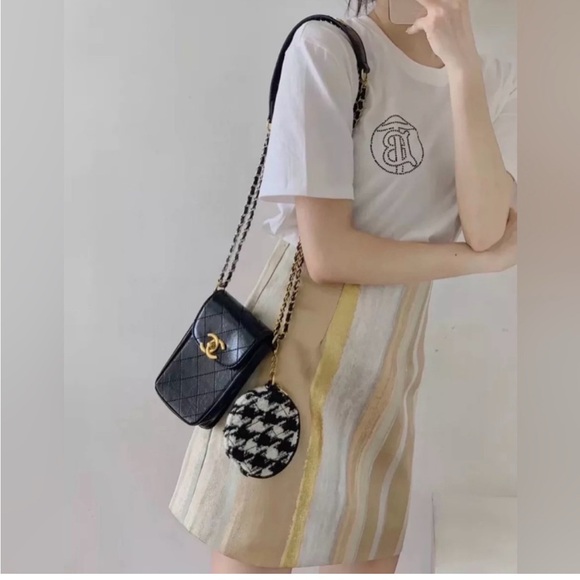 Chanel 2025 Makeup GWP NIB - Picture 3 of 6